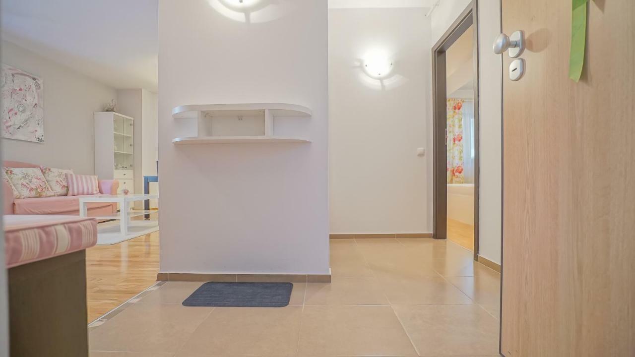 Cn2I Luxury Accommodation/Privilegio8 Брашов Екстериор снимка